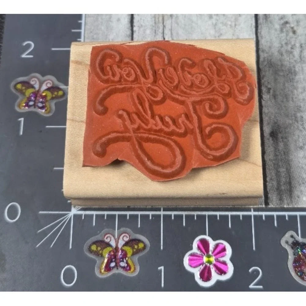 Stampin' Up! I Love You Truly Elegant Script 2003 Rubber Stamp Wood #B104